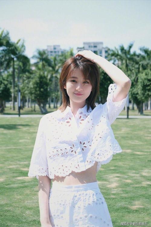 娱乐吃瓜君唐欣